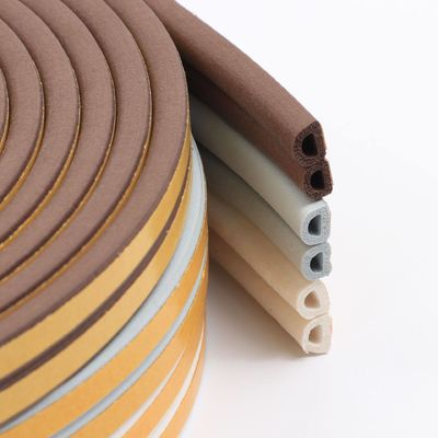 Puertas y ventanas de autoadhesivo EPDM espuma de goma de sellado en colores con la altura de la pila de 3-25 mm y ancho de 3-50 mm
