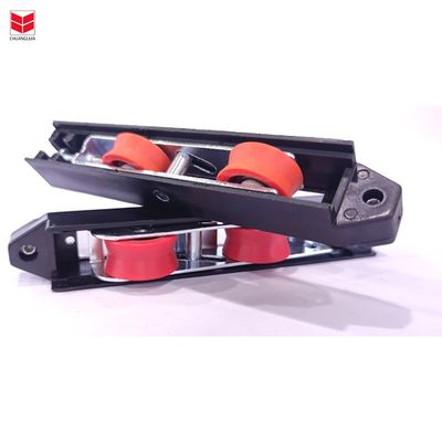 Roller de puerta corredera de patio negro con ranura V Roller de ventana corredera de aluminio