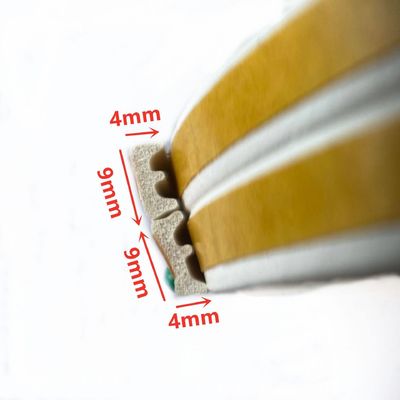 Banda de goma de sellado de puertas y ventanas de color marrón blanco para protección contra el clima