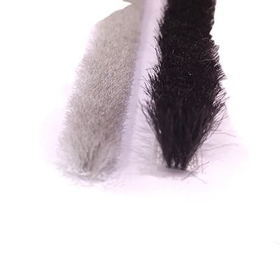 Tejido de lana blanda de lana esponjosa de puertas y ventanas de costura de costura de junta de sellado en negro/gris/marrón/blanco/otros colores