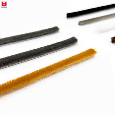 Material de PP CLJ F20 Ventana de moldeo Cinturón meteorológico para puerta corredera 4.8 * 9MM Sello de puerta de vidrio Alturas de pila 3-25mm/ancho 3-50mm