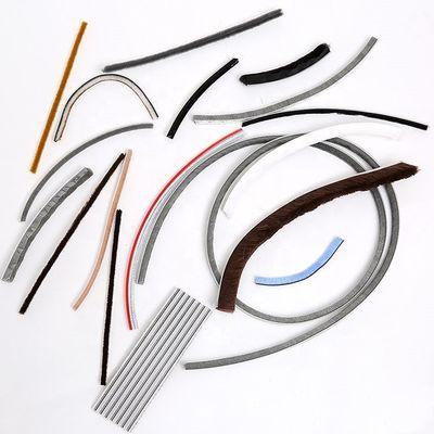 Ventana corredera con sello de pincel de desmontaje con cinta adhesiva de fusión en caliente y función insonorizada