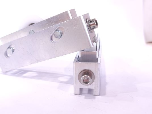 Mercado de Brasil Zinc de aleación de ventana Hardware Puerta corredera Ruedas de rodillo Estilo moderno