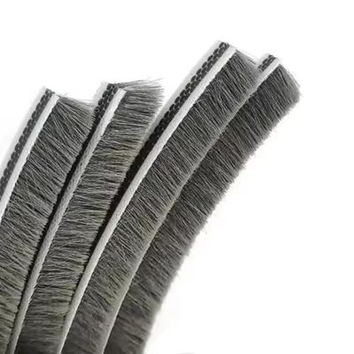 Pilas de apoyo extrusivas impermeables a la polvo, con banda meteorológica para ventanas y puertas.