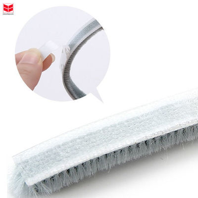 Pista climática autoadhesiva de lana para ventanas corredizas a prueba de viento y polvo ISO9001 2008 Certificado personalizable