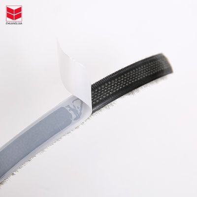 Autoadhesivo de sello de la tira de la puerta de fondo adhesivo de la pila de tiempo de la tira para el hogar 100% de material PP utilizado para la durabilidad