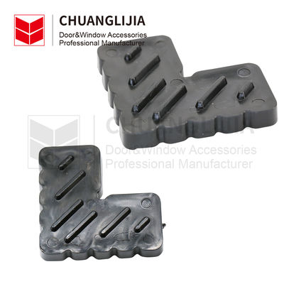 Junto de esquina de diseño moderno de plástico para accesorios de marco de ventana de pantalla de aluminio